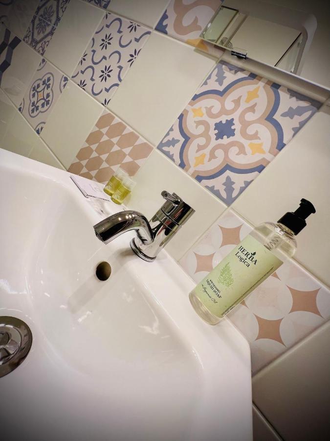 Crops City Stay Apartment 14 Trieste Esterno foto
