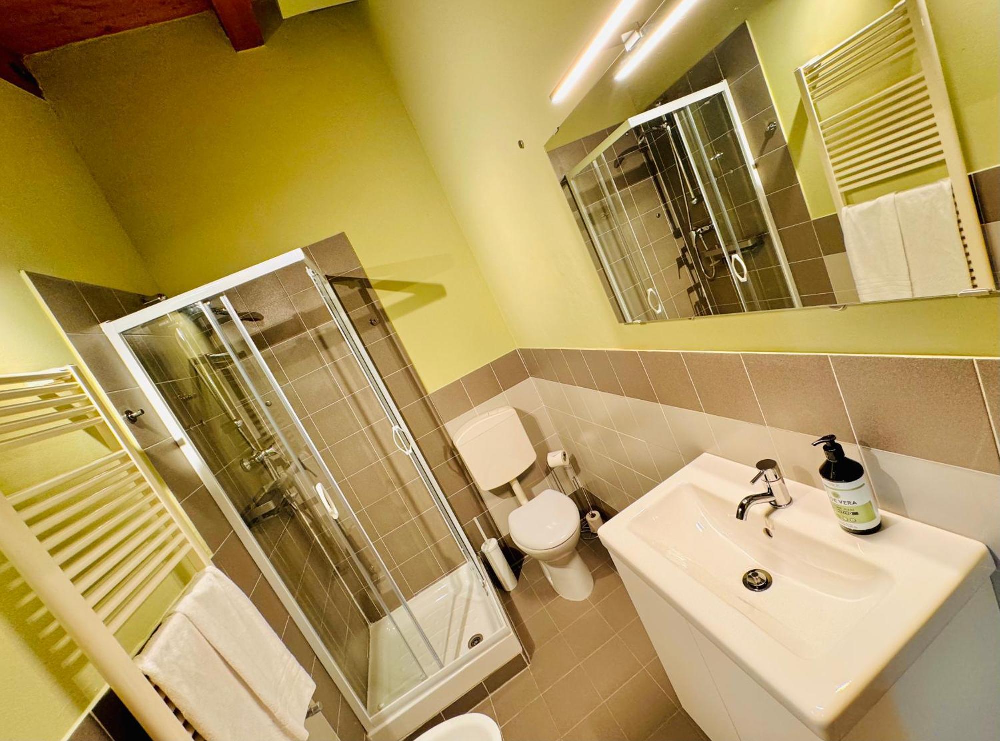 Crops City Stay Apartment 14 Trieste Esterno foto